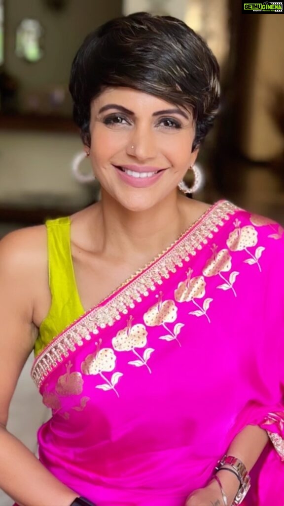 Actress Mandira Bedi Hd Photos And Wallpapers September Gethu Cinema