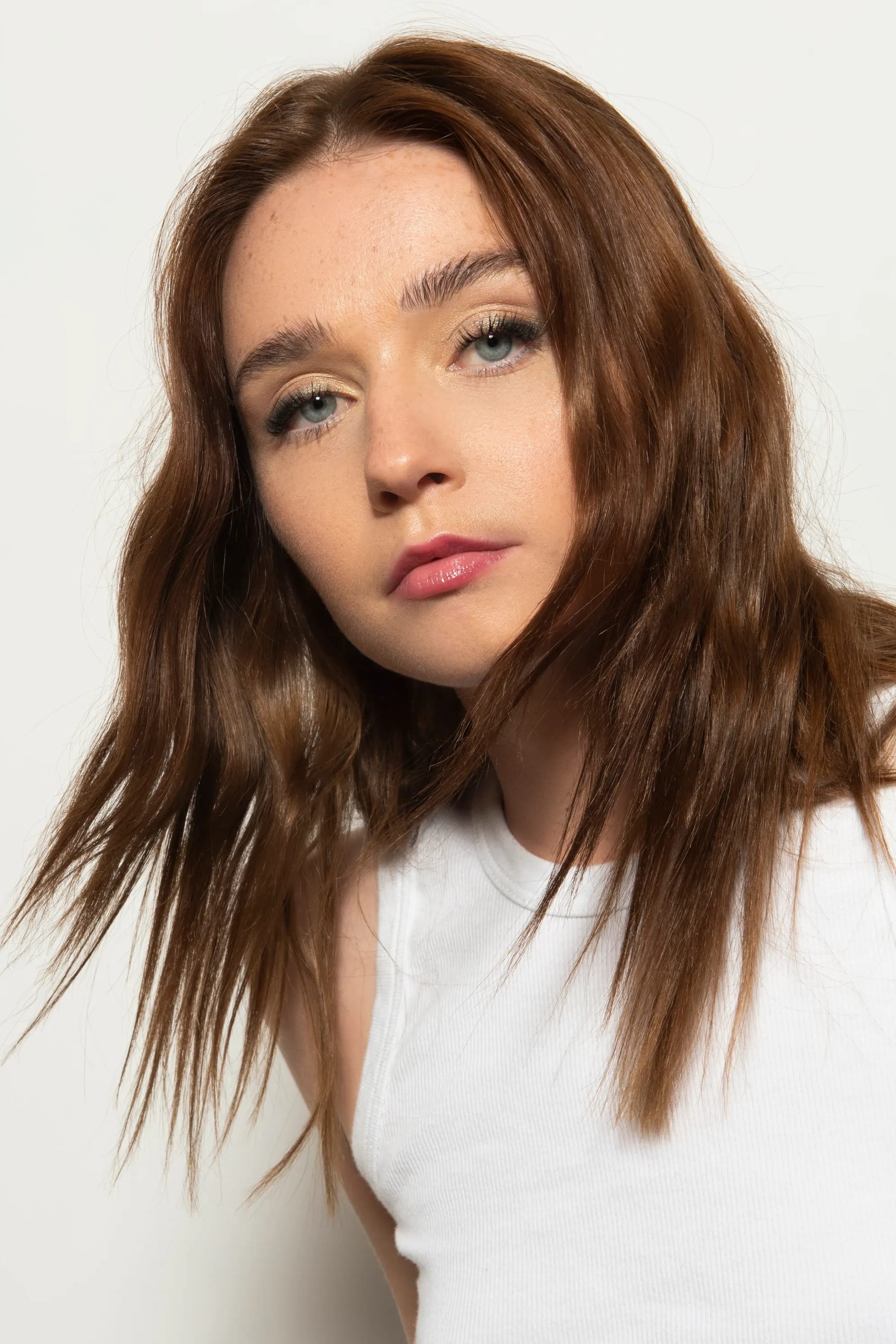 Jessica Barden Wiki, Biography, Age, Gallery, Spouse and more