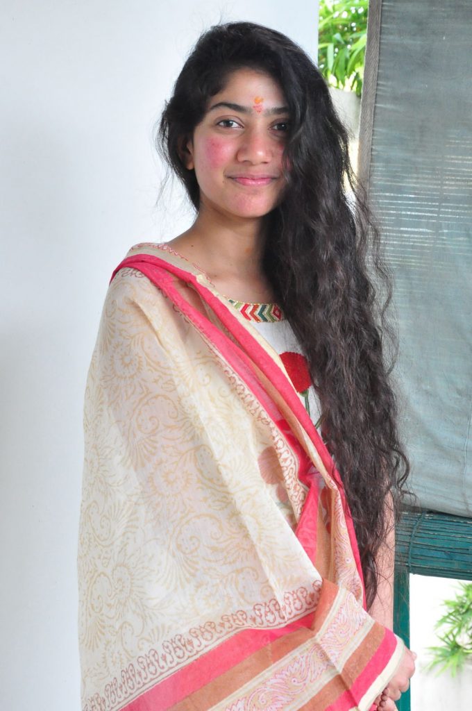 Premam Actress Sai Pallavi Latest Interview Gallery - Gethu Cinema