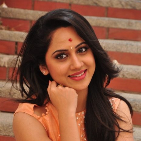 Actress Mia George Photoshoot Stills - Gethu Cinema