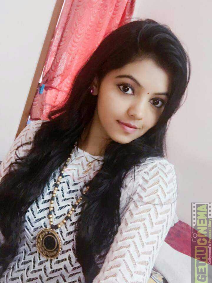Actress Athulya Ravi Latest Cute HD Unseen Pictures - Gethu Cinema