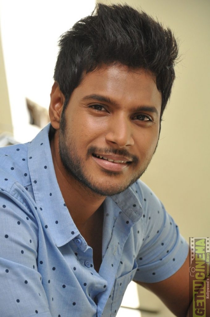 Actor Sundeep Kishan Gallery - Gethu Cinema