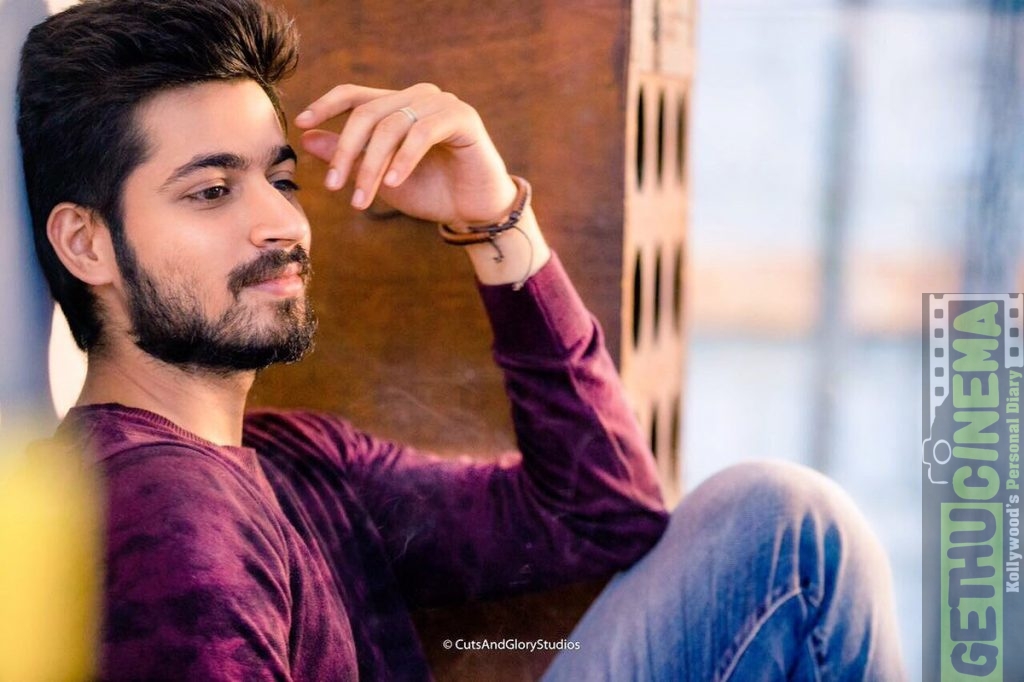 Bigg Boss New contestant Harish Kalyan Cute HD Gallery | Gethu Cinema