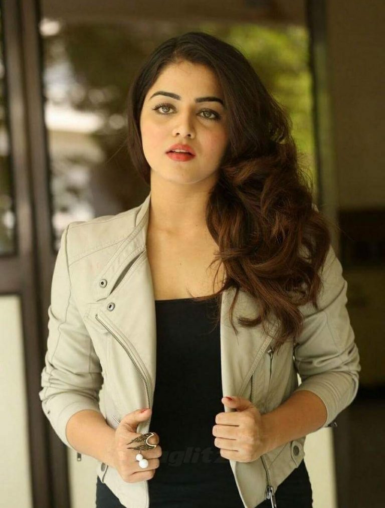 Wamiqa Gabbi Tamil Actress Latest Cute And Hot Gallery - Gethu Cinema