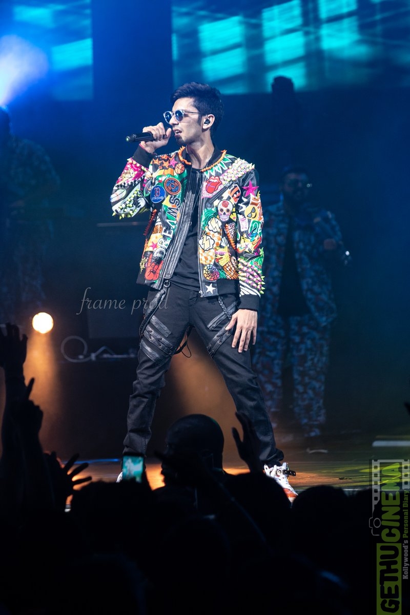 Singer Anirudh Ravichander Latest Event HD Gallery | Anirudh Live In ...