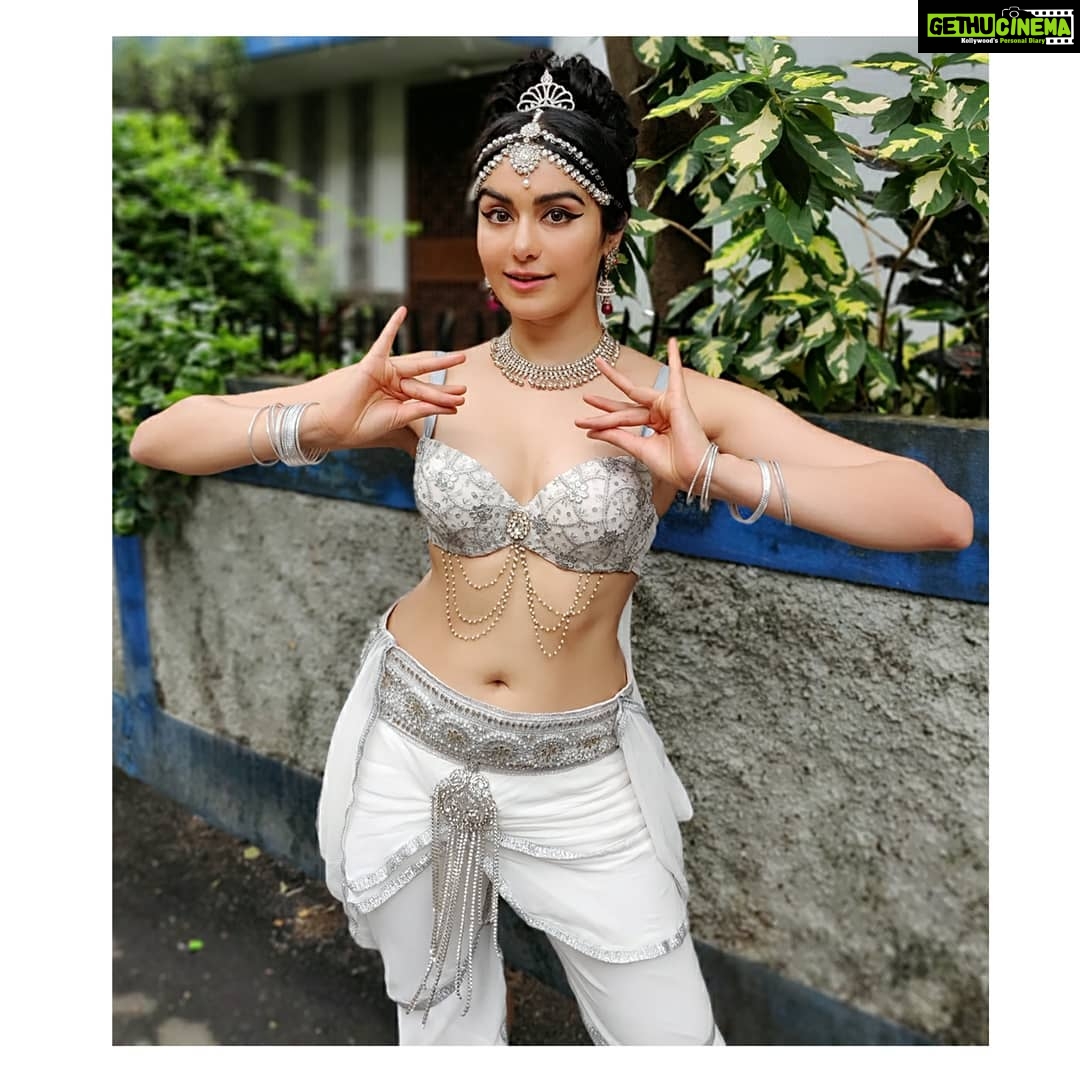1080px x 1080px - Actress Adah Sharma Instagram Photos and Posts May 2019 - Gethu Cinema