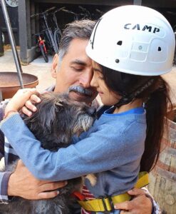 Akshay Kumar Instagram - You are my definition of perfect! And I love you so much more than just to the moon and back ♥️ #HappyDaughtersDay my baby girl 🤗