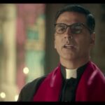 Akshay Kumar Instagram - Your perfect summer companion is here! Beat the heat with Boroline’s Suthol antiseptic. #ReadyForSummer