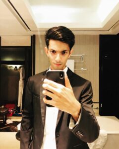Anirudh Ravichander Instagram - 😬