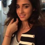 Disha Patani Instagram - Makeup @flaviagiumua hair @marcepedrozo ,☺☺☺☺☺
