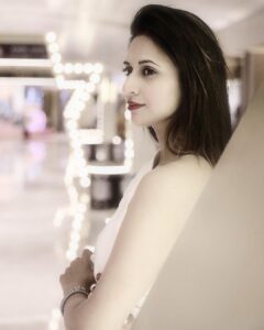 Divyanka Tripathi Instagram -