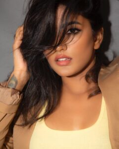 Eesha Rebba Instagram - I see you 🦁💫 . 📸 @chinthuu_klicks #eesharebba