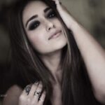 Ileana D’Cruz Instagram – When u have a good hair day 💁🏻 📸 @avigowariker 🤓