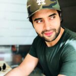 Jackky Bhagnani Instagram - 😊
