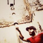 Jackky Bhagnani Instagram - Looking upwards and forward to my time here! #AhmedabadAdventures #BeingTouristy #WhenInAhmedabad (Swipe for more)