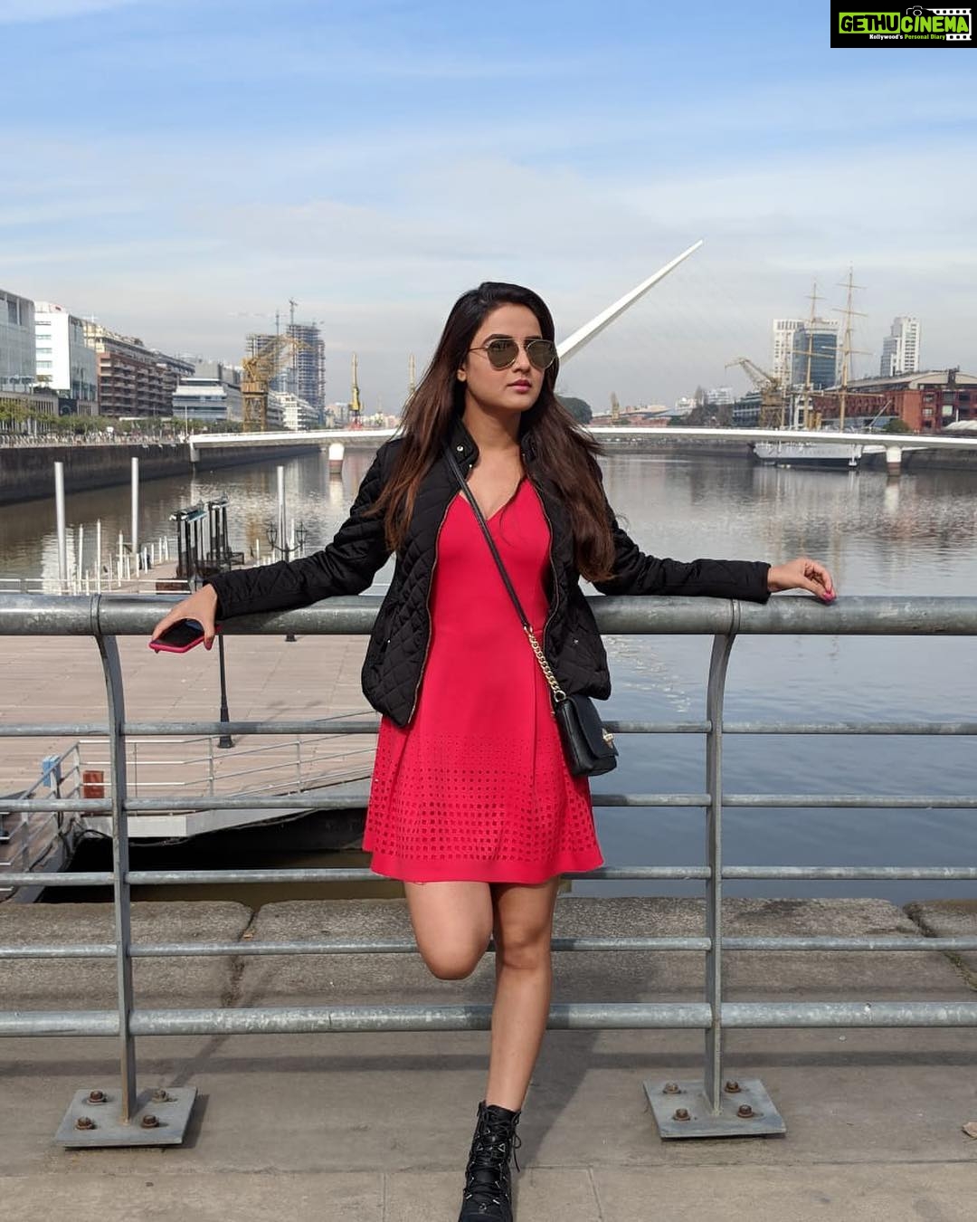 Jasmin Bhasin Instagram - #nofilter - Gethu Cinema