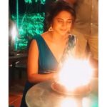 Jennifer Winget Instagram - The birthday that was with Mi Familia ....and the best goes on. @tisharth_by_shivani for that beautiful green gown! 👍🏼