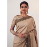 Keerthy Suresh Instagram - At the 66th National Awards ceremony Outfit - @sabyasachiofficial Jewellery- @sabyasachijewelry Photo- @neil_chakraborty Styling - @shravyavarma #styledbyshravyavarma