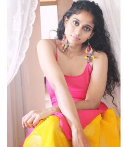 Krisha Kurup Instagram - Bright light
