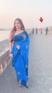 Leesha Instagram - #sunset 
Costume: #saree @ashas_womens_collection #instareels #reelitfeelit #reels #reelkarofeelkaro
