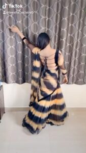 Leesha Instagram - ❤️
Costume designed by me🙈@leesha_eclairs 
#tamilreels #reels #instareel #reelitfeelit #reelkarofeelkaro #actress #leesha #leeshaeclairs #viralreels #trending #