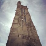 Lisa Ray Instagram – Perspective bending in #Paris