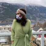 Lisa Ray Instagram - Framed against the backdrop of the mountain known as the sleeping elephant. This was sacred healing ground, a part of the traditional territories of the Sinixt (or Lakes) and Ktunaxa (Kutenai) peoples. Head to mouth to toe in @wearesui a proudly Indian (south Asian) brand with a green heart. Headbands and masks are crafted from leftover fabrics making them waste free ✌️