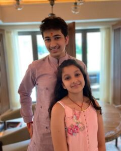 Mahesh Babu Instagram - Celebrating infinite love! #RakshaBandhan #MyTwoFavSiblings ❤️

@gautamghattamaneni @sitaraghattamaneni