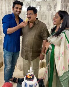 Naga Shaurya Instagram - Happy Birthday Dadddddddyyyy🖤
Thank you for giving the best to me,
I feel really blessed to be your son:)) Love you forever Daddy😘