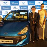 Natasha Suri Instagram - Hosted Hyundai's #AllNewSantro launch in Delhi. In this pic with my Father. He has got swag, clearly!! #RajanSuri #natashasuri Taj Palace, New Delhi