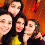 Parineeti Chopra Instagram - Cupcakes and Conversation!!! #actresses roundtable