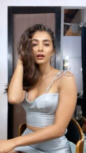 Pooja Hegde Instagram - This one was so much fun to make! 3 looks amongst the many ones we did that day! Can’t wait for you’ll to c the pictures! Which one is ur fav from these? 😉😉💋