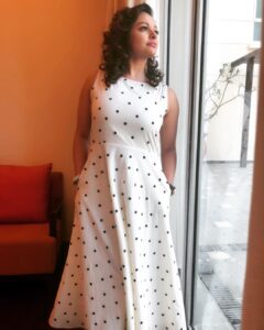 Pooja Kumar Instagram - Love this dress by the eco-friendly company Venn!! Check them out at @wearvenn #wearvenn #wearyourpurpose. Venn is making sustainable fashion accessible to everyone and use #notplastic bags made out of vegetable starch to send to you! SO BUY these dresses so you can get your own bag and dress! #biodegradable #recyclable #compostable