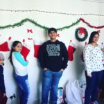 Pooja Kumar Instagram - #merryxmas! Having so much fun with my nieces and nephews in #losangeles #hollywood for their first #christmastree in America!!!