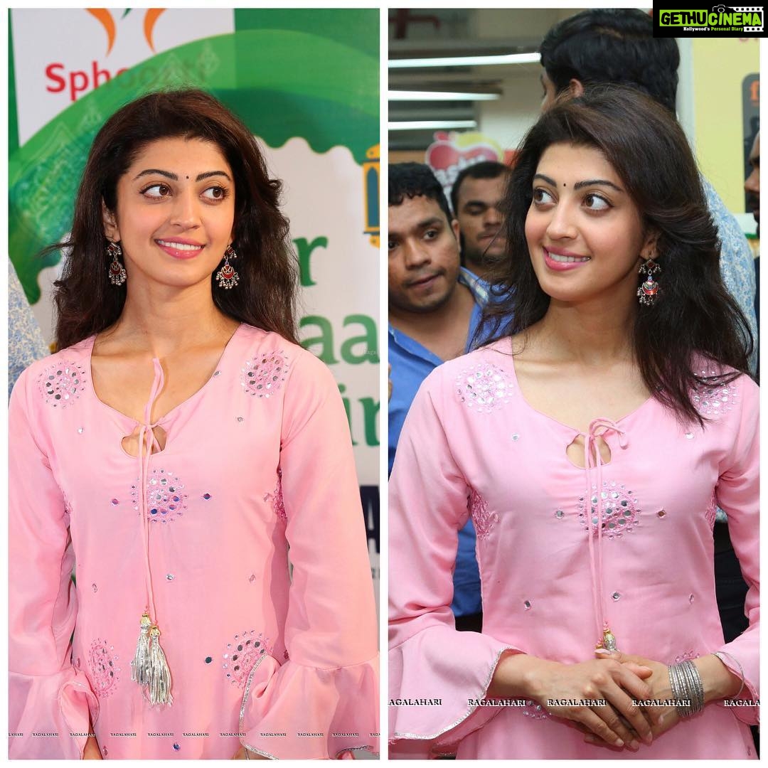 Pranitha Subhash Instagram - From the @big.bazaar event yesterday # ...