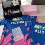 Prithviraj Sukumaran Instagram - Thank you @imsanjusamson and @rajasthanroyals for the hamper and the jerseys! Ally and I will be cheering! Sanju..you captaining the franchise is a huge source of happiness and pride for all of us! Looking forward to more of our chats on life and cricket! 🤗❤️