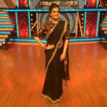 Priyamani Instagram – Wearing this awesome saree designed by @heenakochharofficial and styled by my @mehekshetty for dancing stars at 9pm on colours Kannada…thank u so much @ydu__makeup for making me look so good!