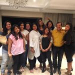 Priyanka Chopra Instagram - Team PC!! #india you are my heart! ❤️🙏🏼@madhuchopra @natashapal @mrinster @rohiniyer @chanchal_dsouza @parekhashni @stylebyami @anushreekirtikar #ChandMishra U were missed Vinita Chetna @hairbypriyanka