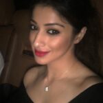 Raai Laxmi Instagram - Good evening luvlies 💕💕💕