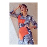 Radhika Apte Instagram - 🍊Outfit - @hm #hmstudio Jewellery - @studio.metallurgy Shoes - @aldo_shoes Makeup- @natashamathiasmakeup Styling - @who_wore_what_when Photography - @anurag_kabburphotography