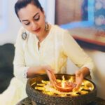 Sonakshi Sinha Instagram - Happy Diwali everyone! May the light always find you✨