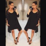 Sonakshi Sinha Instagram - Judwaa pic for Judwaa 2 last night! Wearing whatever i could find and sexy jewelry by @anomalybyanam ❤️ #sonastylefile #allblacksoswag #selfstyling
