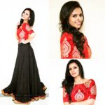 Sruthi Hariharan Instagram - When the dear little @nisharakiran put me into this simple yet gorgeous creation by @myrahbyharshini for the premiere of #BeautifulManasugalu .... And dear peepals- thank you for the great response :) Do watch and keep spreading the word around.... It is only your support which will help us win this game :)