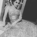 Sunny Leone Instagram - Love this outfit by @yoshitacouture