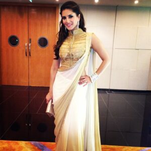Sunny Leone Instagram - Tonight wearing rohhit verma collection.