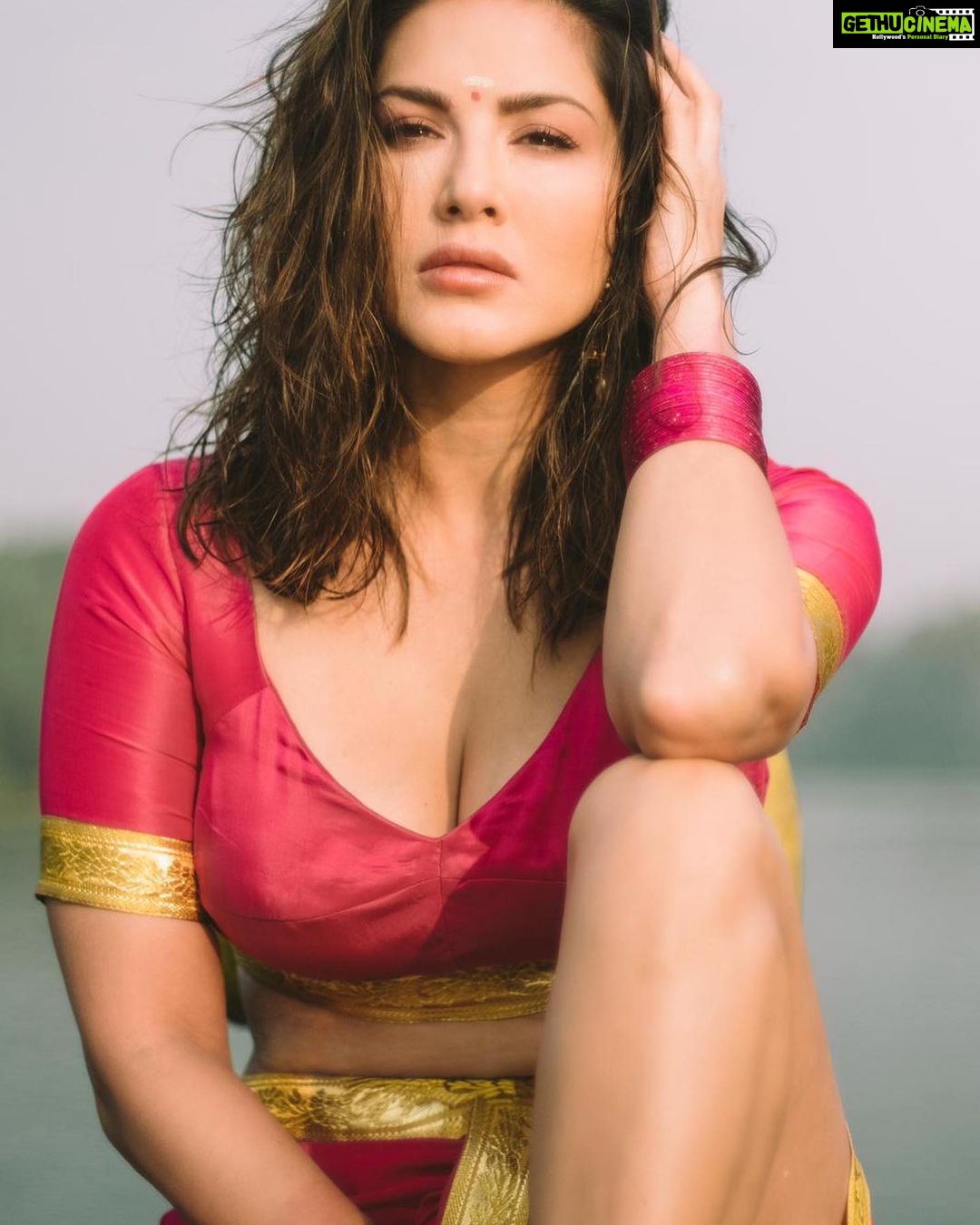 X3 Sunny - Actress Sunny Leone Instagram Photos and Posts - February 2021 - Gethu  Cinema