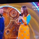 Sunny Leone Instagram – Who needs singing lessons when you have @beingsalmankhan 

Can’t sing at all but I do believe in living life to the fullest and enjoy every min of it. A awkward moment that turned into so much fun. But  Bigg Boss home is all about fun! Thanks Salman and Bigg Boss!