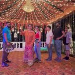 Sunny Leone Instagram - @hitendrakapopara @sunnyrajani @sameerkatariya92 @dynamitepikachu @tanyakalraaa Bored on set!! Haha