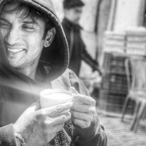 Sushant Singh Rajput Instagram - Holographic narratives, pictures & the storyteller!
#selfmusing 💫❤