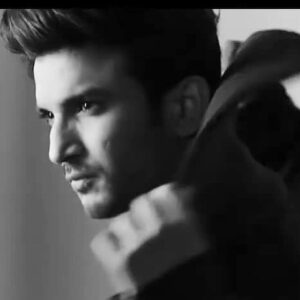 Sushant Singh Rajput Instagram - 🎶🎶
यूं तो अकेला भी अक्सर 
गिर के संभल सकता हूँ मैं, तुम जो पकड़ लो हाथ मेरा
दुनिया बदल सकता हूँ मैं, —- माँगा है तुम्हें, दुनिया के लिए... अब ख़ुद ही सनम फैसला कीजिए 
ओ मेरे दिल के चैन...❤️
🎶🎶
~ मजरूह सुल्‍तानपुरी ~
#morningsong ❣️🔥
Good morning :)
🙏❤️🦋🌪💫🔱💥